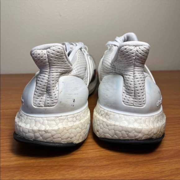 Adidas Ultraboost 1.0 - Picture 5 of 9